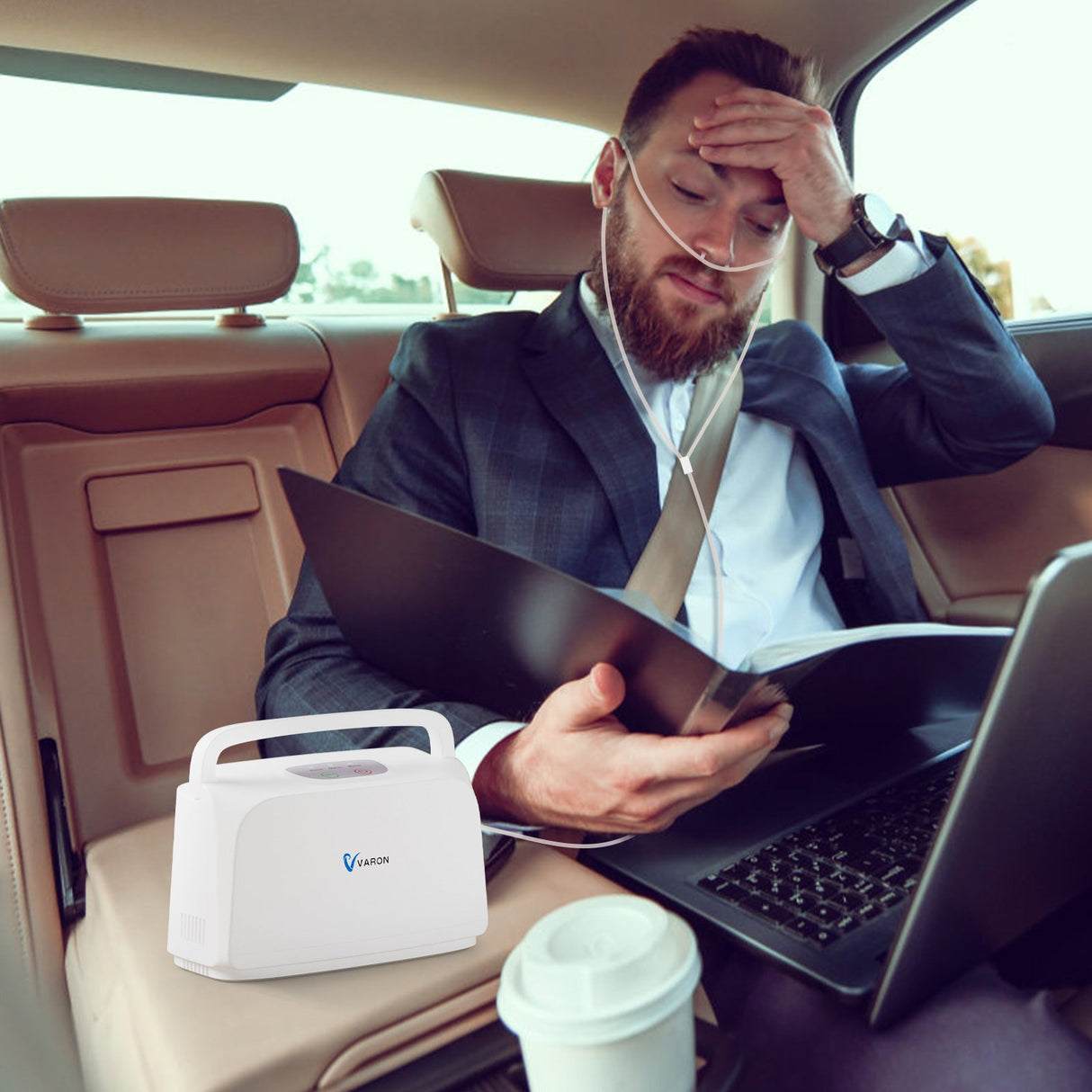 VARON VL-1 mobiles Sauerstoffgerät im Auto – flexible Sauerstoffversorgung unterwegs