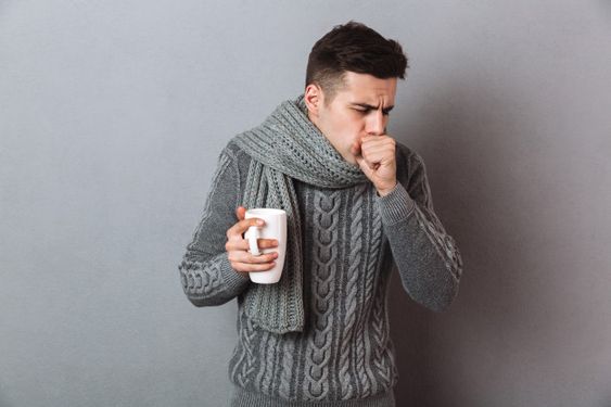 Kämpfen Sie seit Monaten mit einem morgendlichen trockenen Husten? 8 Ursachen und wie eine Sauerstofftherapie helfen kann